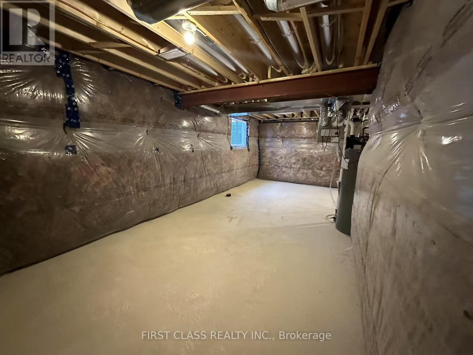 Photo 14 of 279 Springfield Crescent, Clearview ON