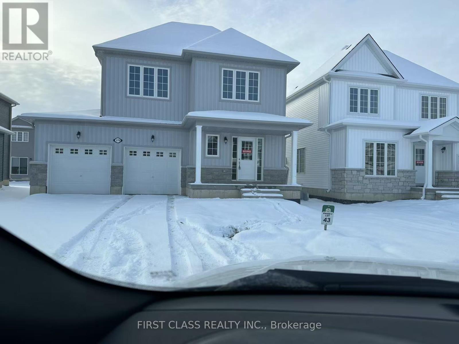 Photo 15 of 279 Springfield Crescent, Clearview ON