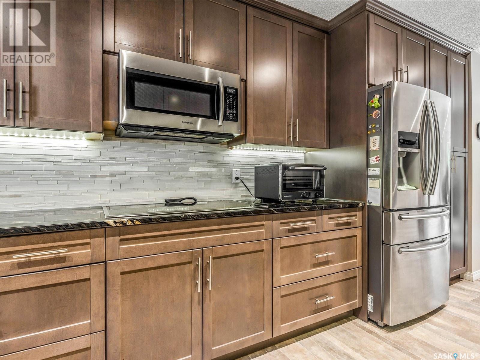Photo 16 of 1617 6th Avenue N, Regina SK
