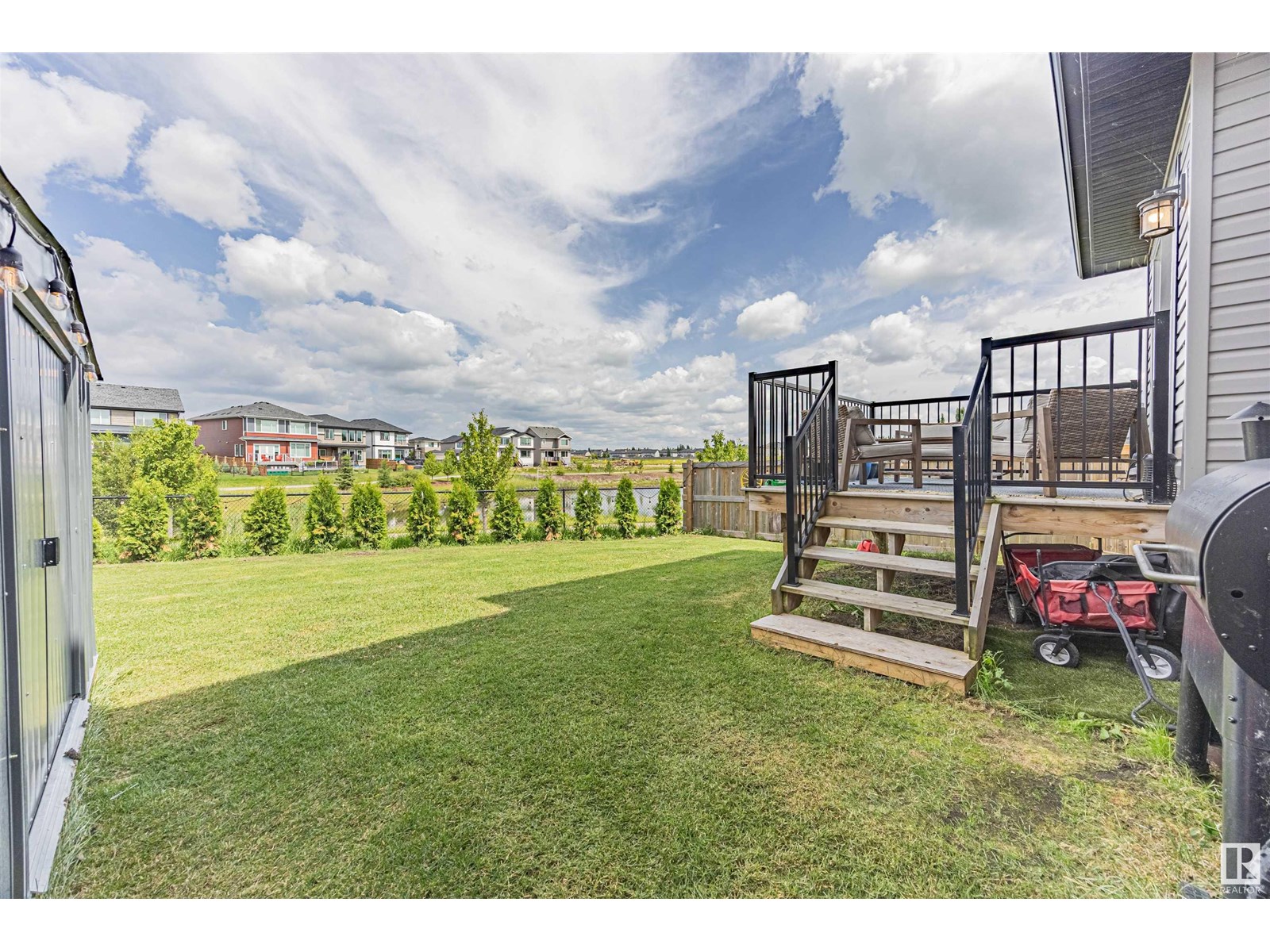Photo 3 of 6406 61 Av, Beaumont AB