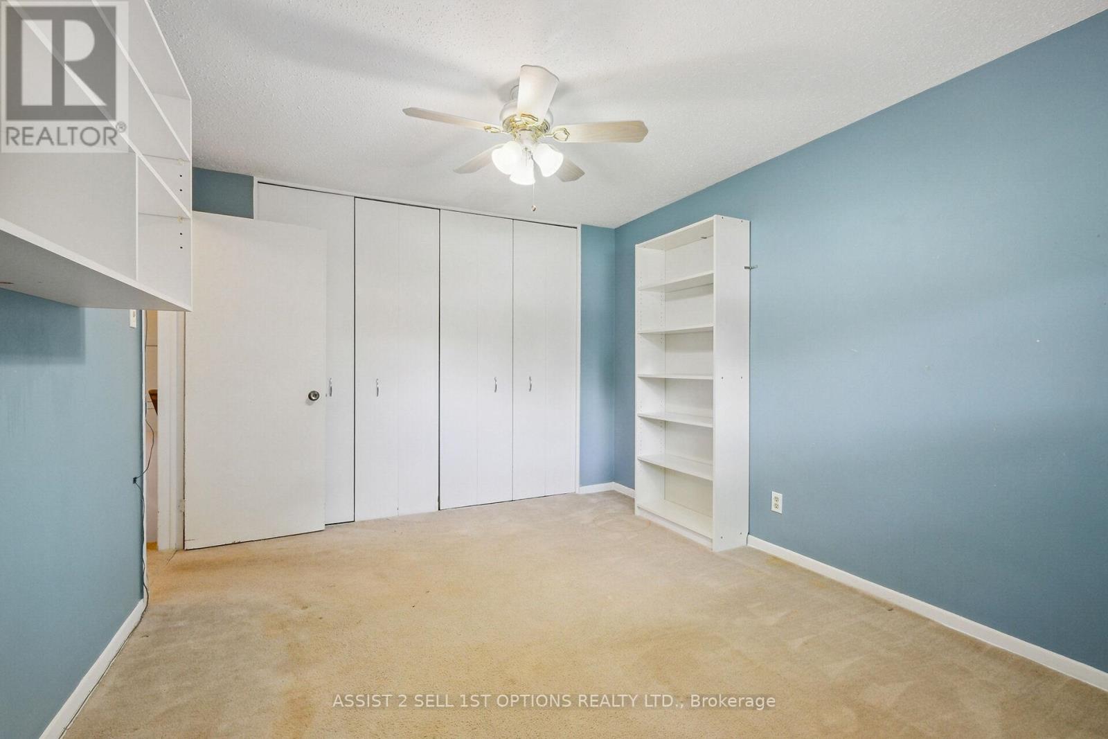 Photo 14 of 19 Moorcroft Road, Ottawa ON