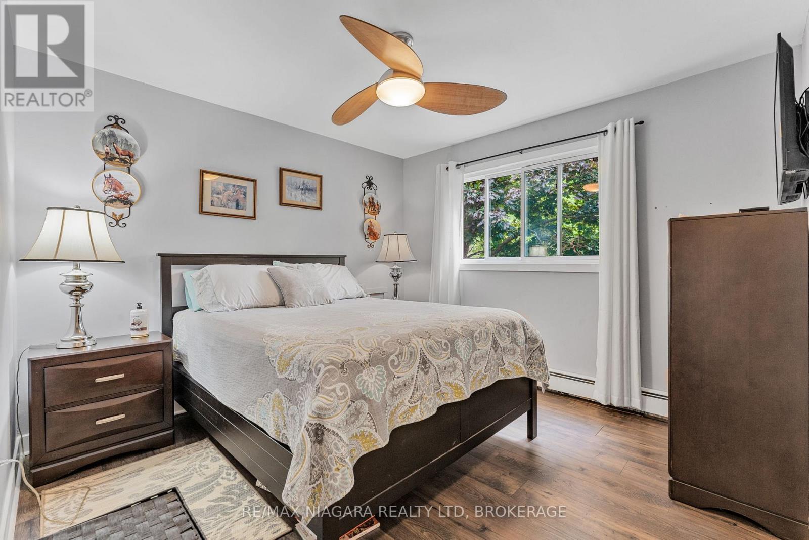 Photo 18 of 671 Ridge Road N, Fort Erie ON