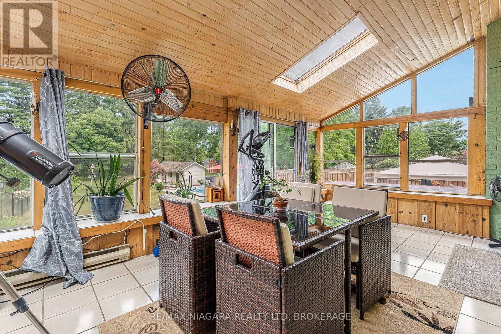 Photo 37 of 671 Ridge Road N, Fort Erie ON