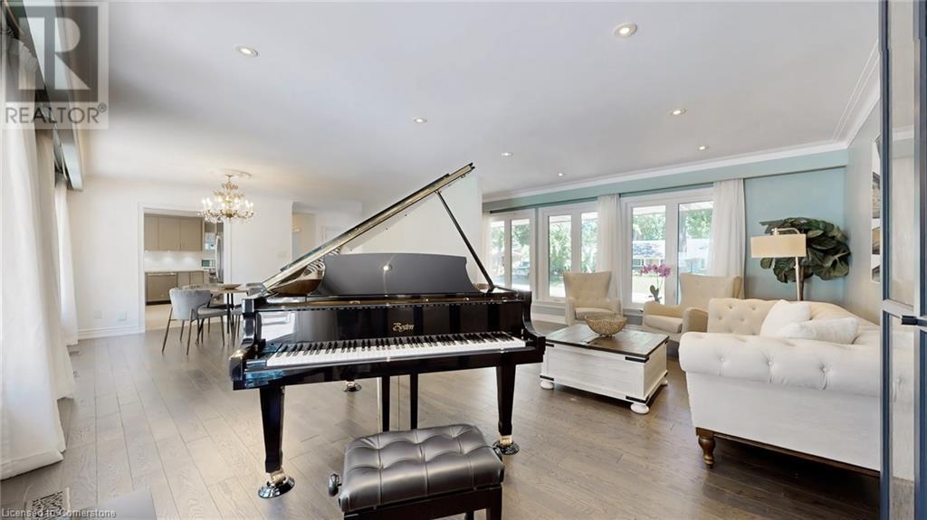Photo 10 of 1554 Randor Drive, Mississauga ON