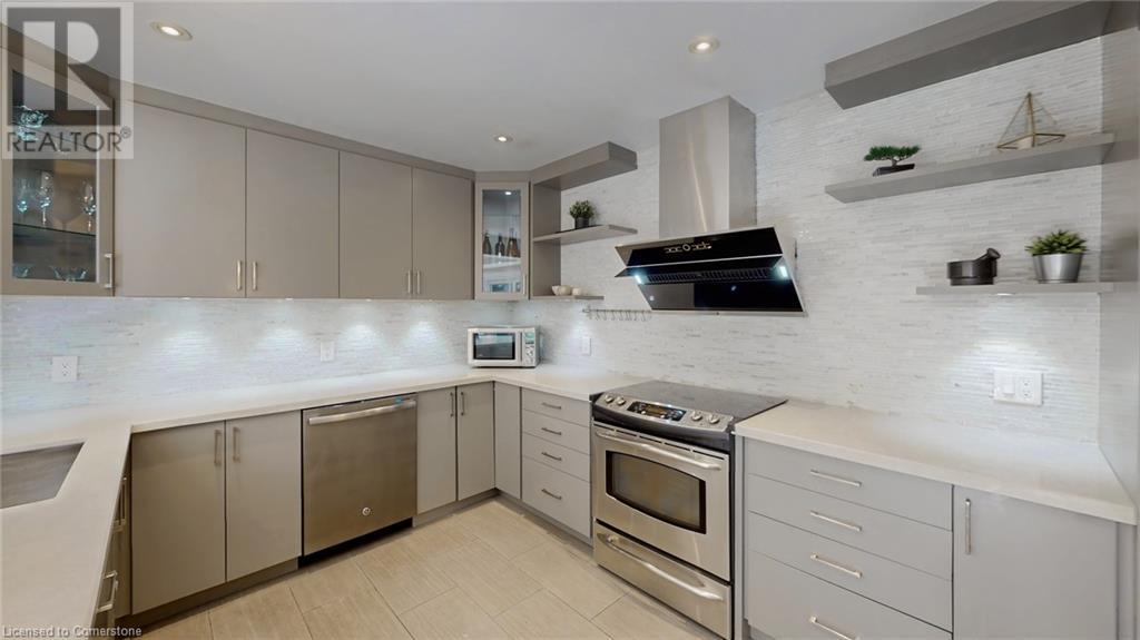 Photo 14 of 1554 Randor Drive, Mississauga ON