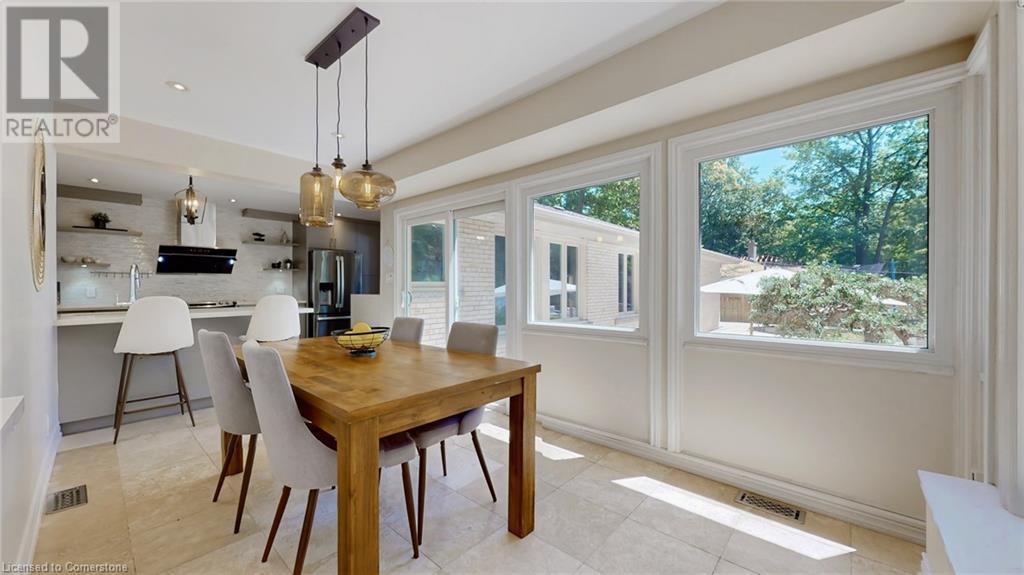 Photo 20 of 1554 Randor Drive, Mississauga ON