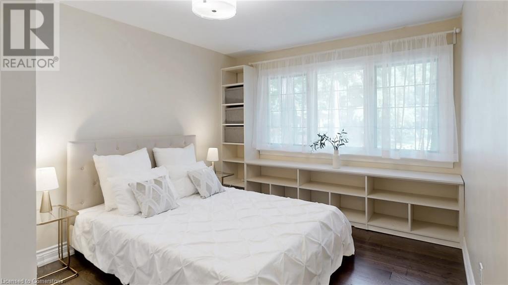Photo 24 of 1554 Randor Drive, Mississauga ON