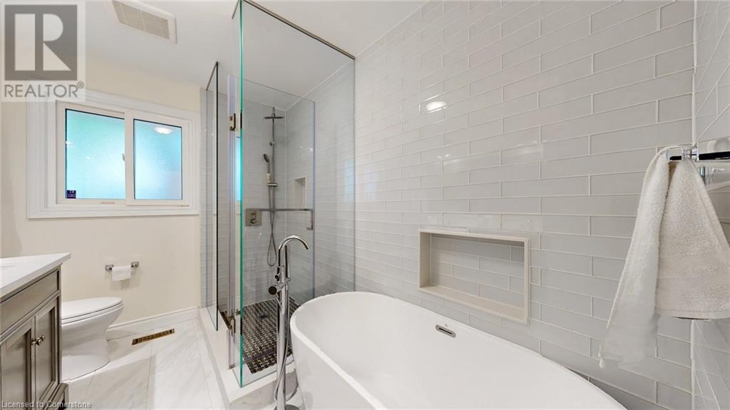 Photo 28 of 1554 Randor Drive, Mississauga ON