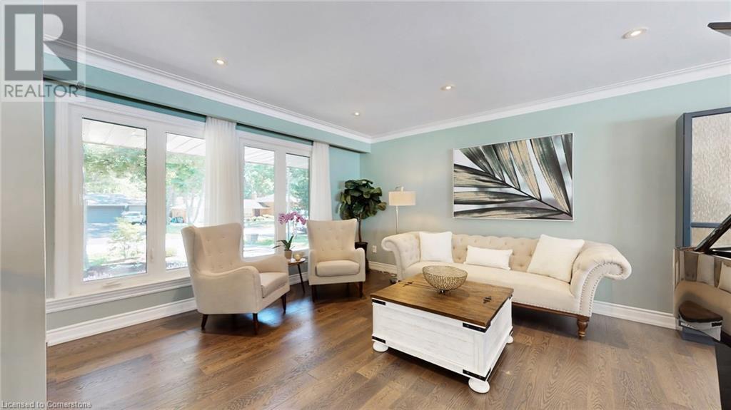 Photo 5 of 1554 Randor Drive, Mississauga ON