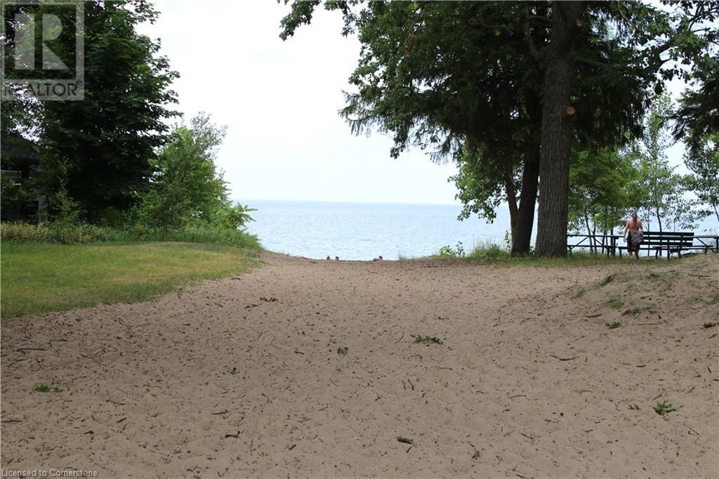 Photo 7 of 665 Lakeshore Road, Sarnia ON