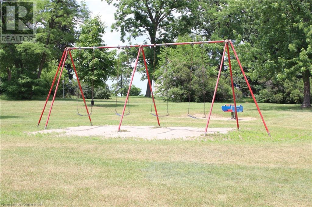 Photo 8 of 665 Lakeshore Road, Sarnia ON