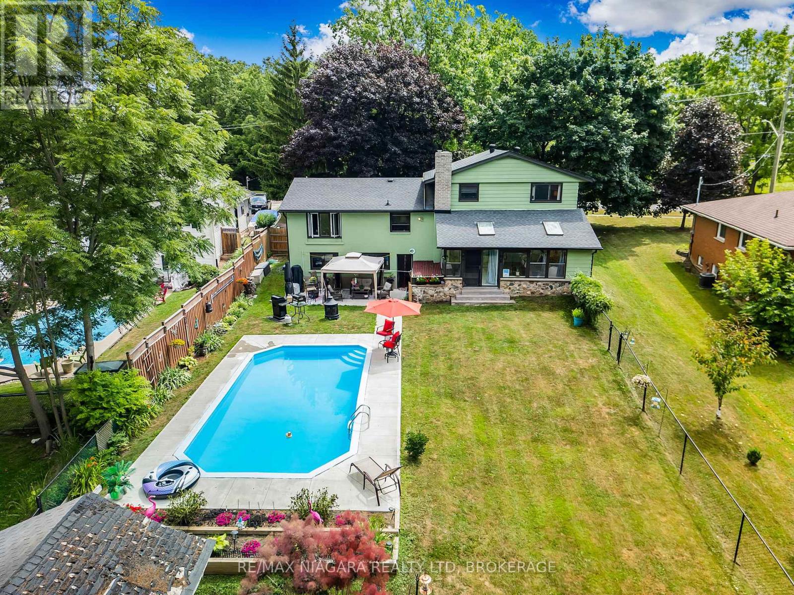 Photo 21 of 671 Ridge Road N, Fort Erie ON