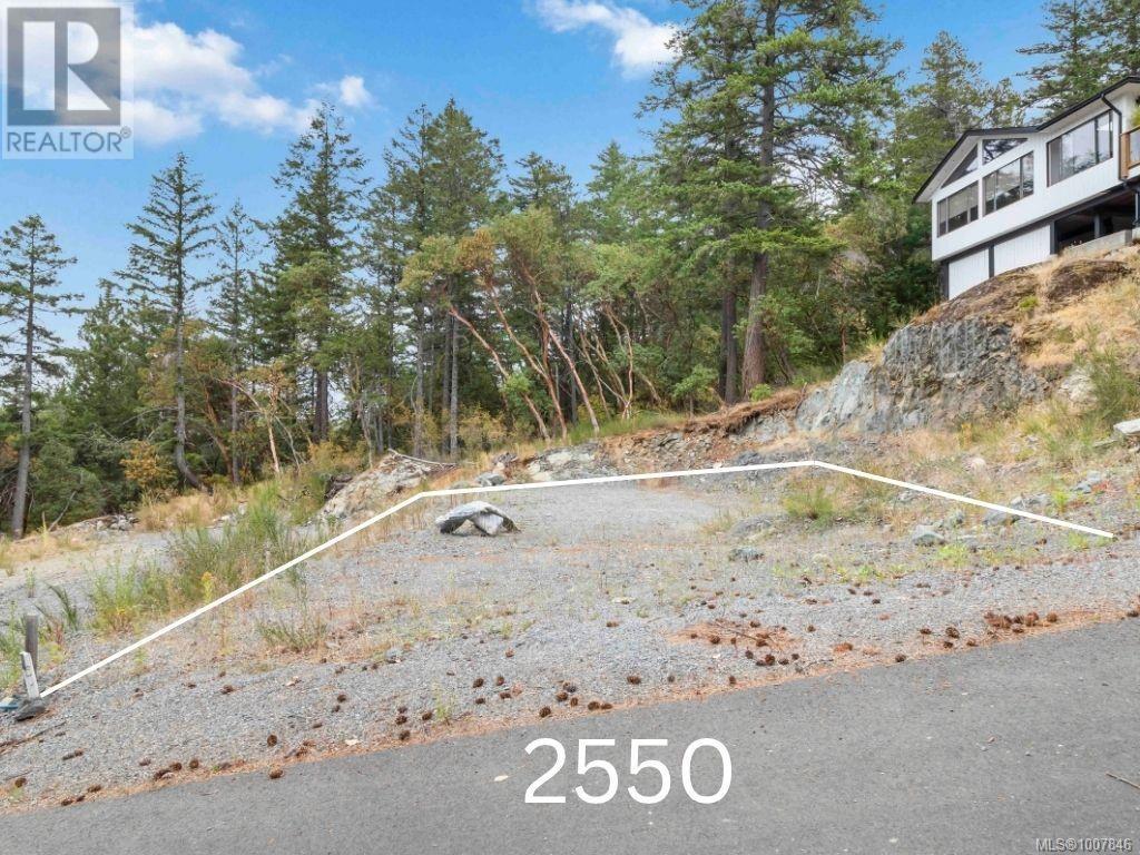 Photo 3 of 2550 Murre Crt, Langford BC