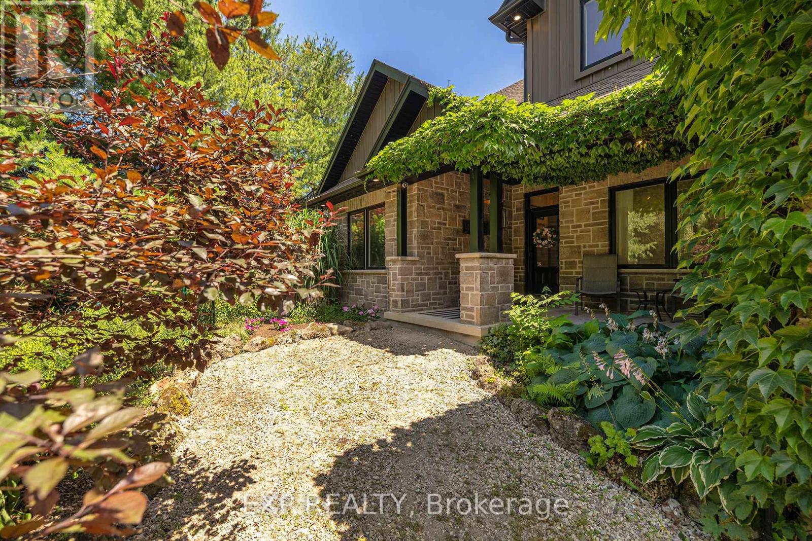 Photo 4 of 45372 Davies Street, Huron East ON