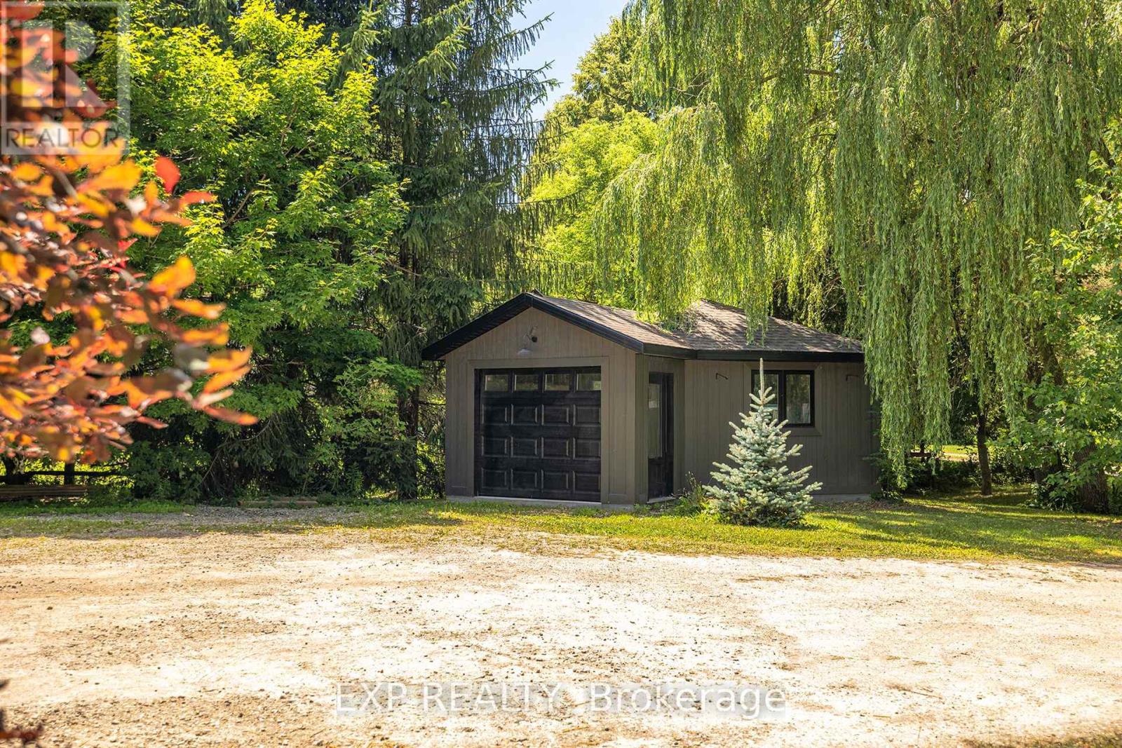 Photo 40 of 45372 Davies Street, Huron East ON