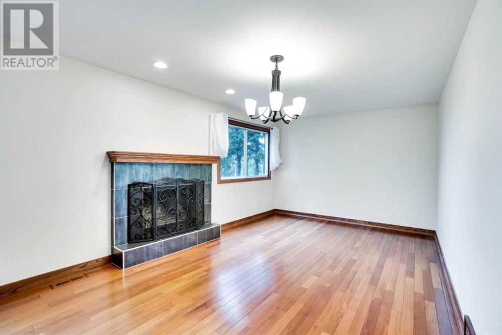 Single Family House for Sale in  Ranch Estates Place NW Ranchlands Calgary 
