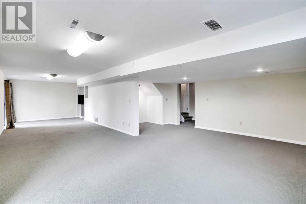 Single Family House for Sale in  Ranch Estates Place NW Ranchlands Calgary 