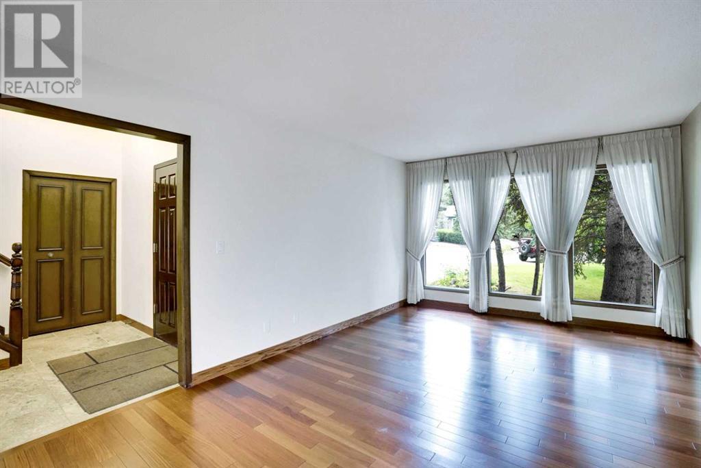 Single Family House for Sale in  Ranch Estates Place NW Ranchlands Calgary 