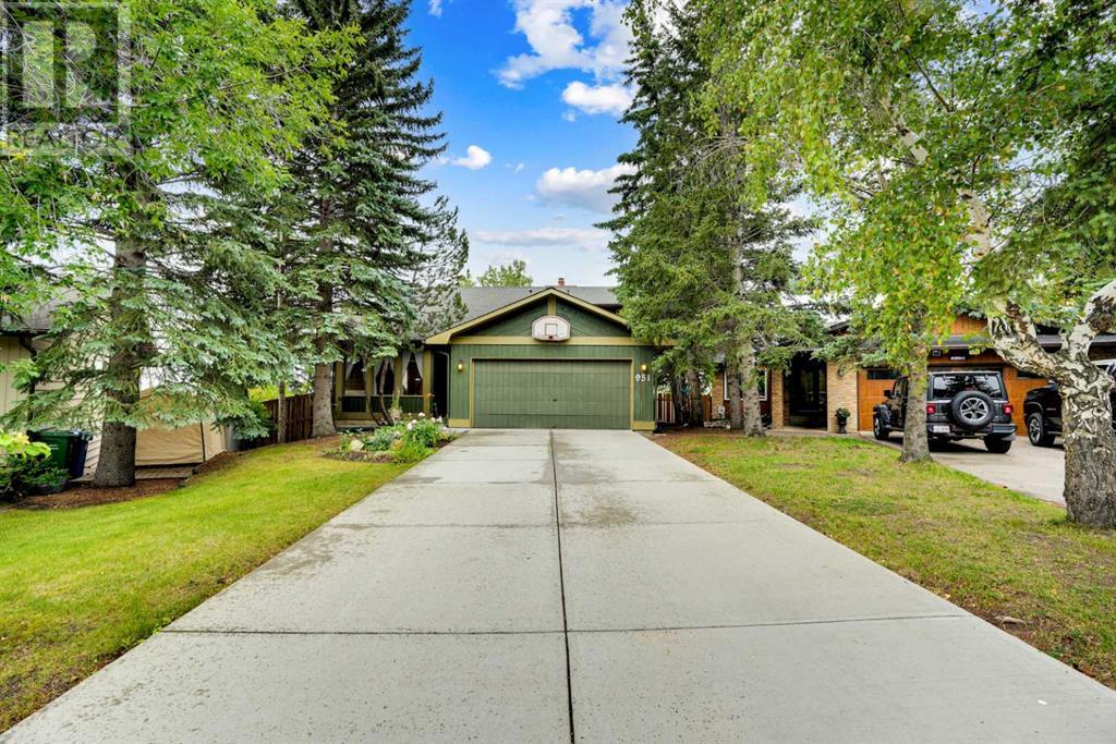 Single Family House for Sale in  Ranch Estates Place NW Ranchlands Calgary 