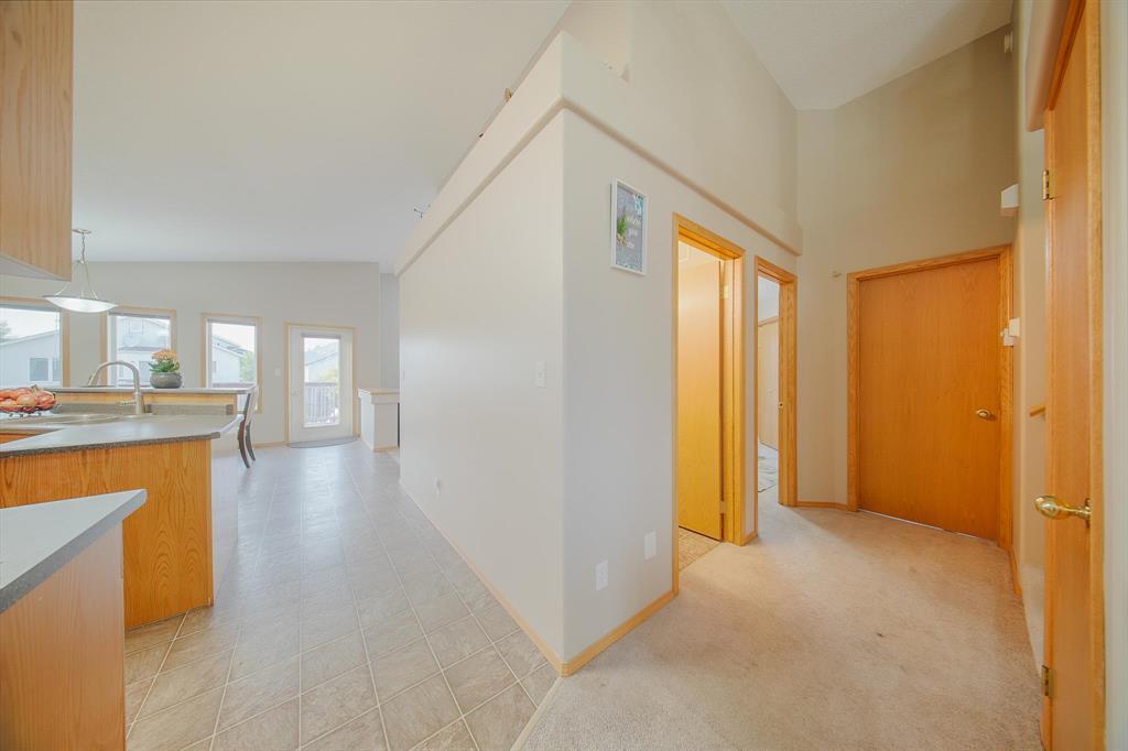 Photo 38 of 39 Sedona Crescent, Winnipeg MB