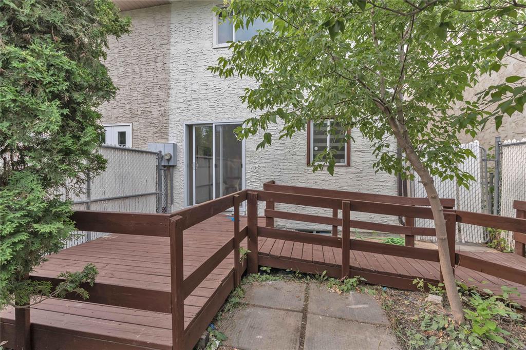 Photo 25 of 158 Kinver Avenue, Winnipeg MB