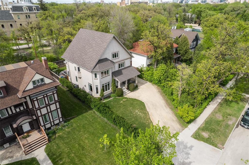 Photo 39 of 43 Kingsway, Winnipeg MB