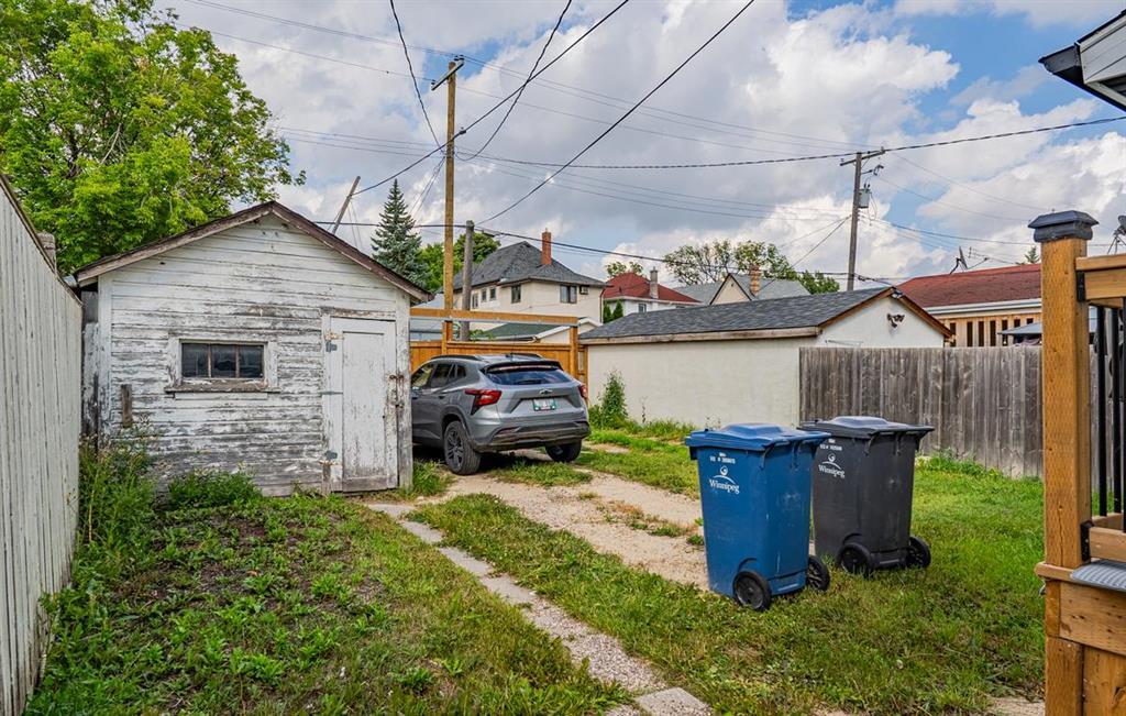 Photo 15 of 861 Mcdermot Avenue, Winnipeg MB