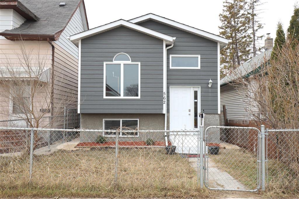 Photo 5 of 562 Jamison Avenue, Winnipeg MB