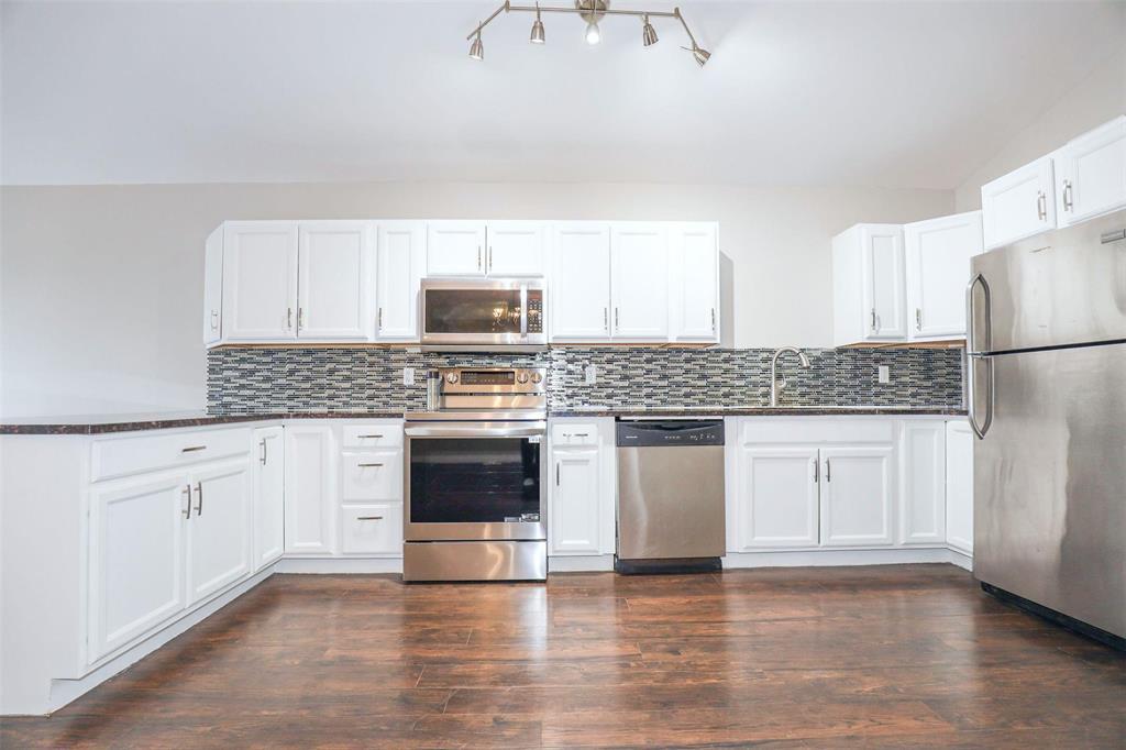 Photo 14 of 562 Jamison Avenue, Winnipeg MB