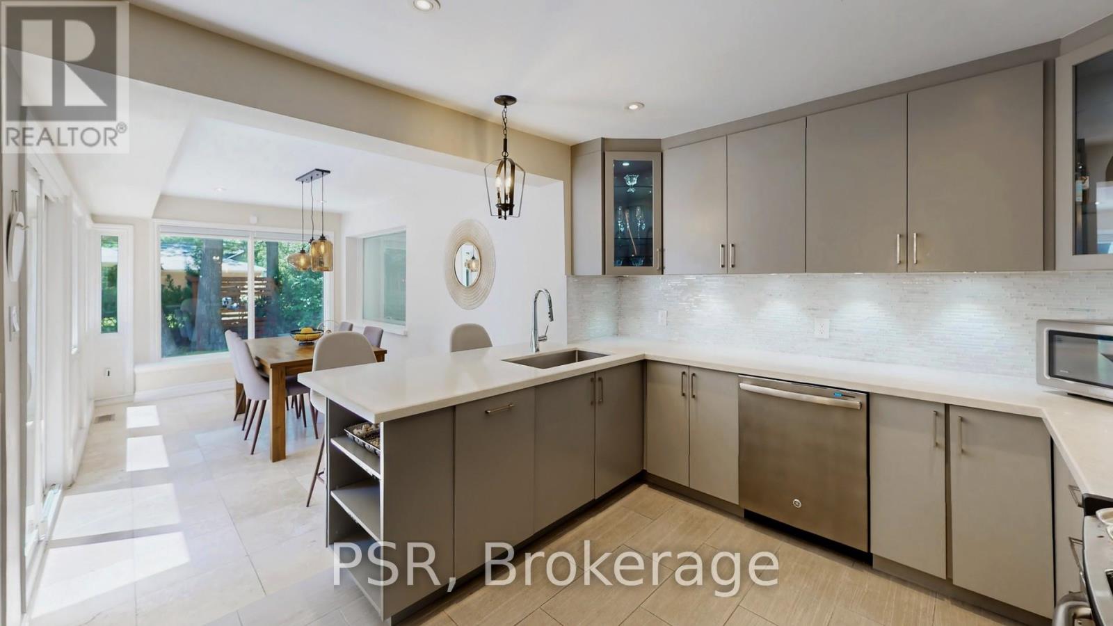 Photo 17 of 1554 Randor Drive, Mississauga ON