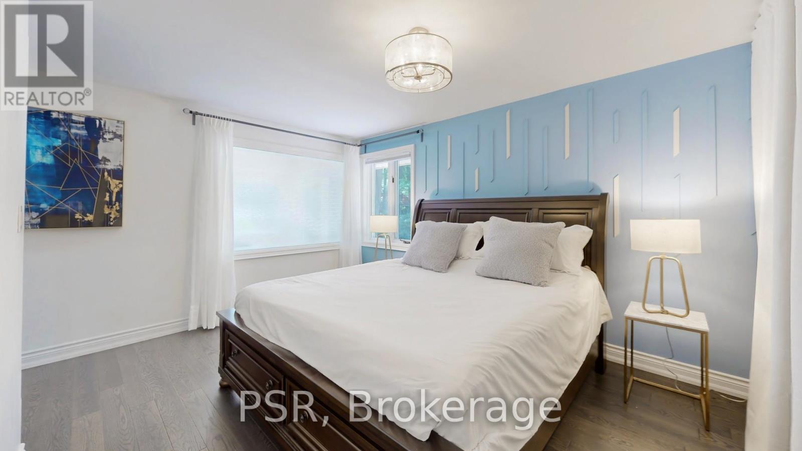 Photo 25 of 1554 Randor Drive, Mississauga ON