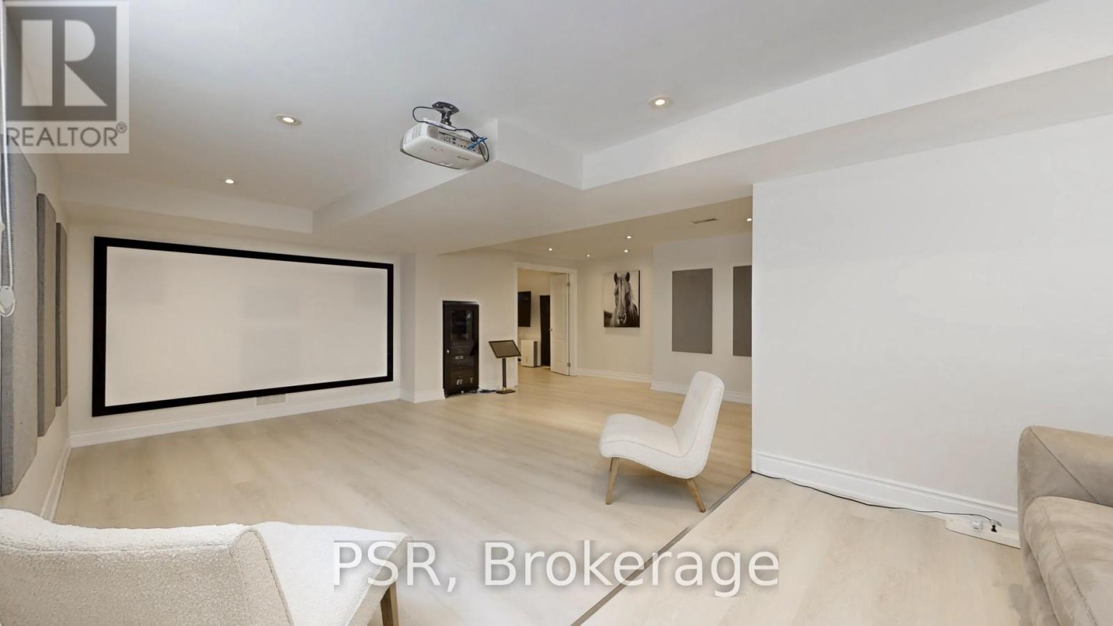 Photo 35 of 1554 Randor Drive, Mississauga ON