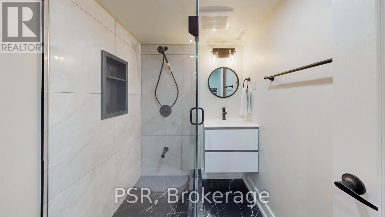 Photo 40 of 1554 Randor Drive, Mississauga ON