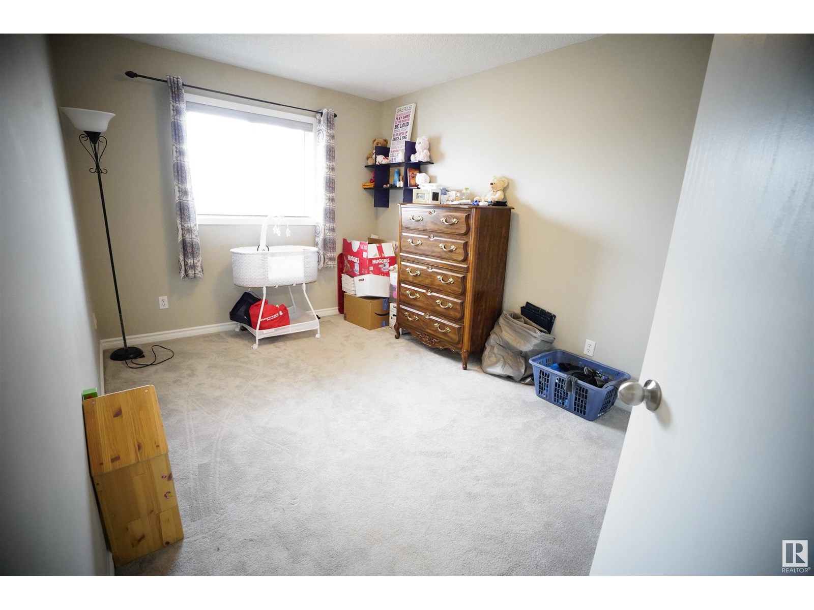 Photo 28 of 15716 68 St Nw, Edmonton AB