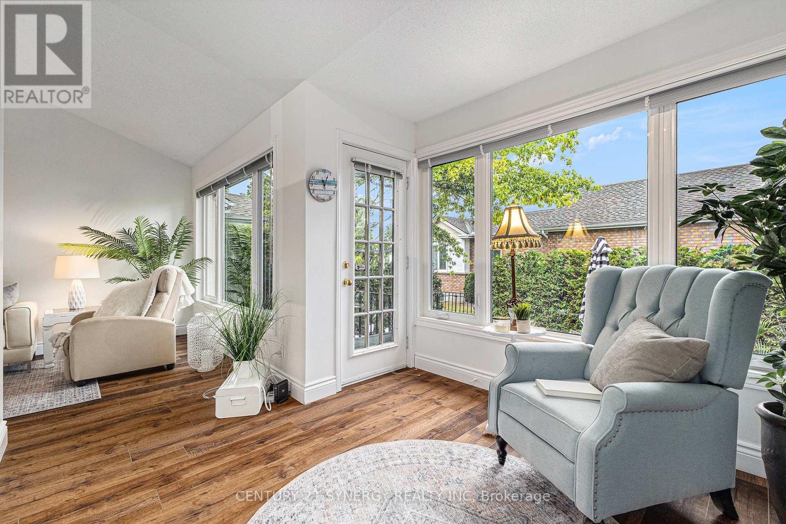 Photo 15 of 44 Innesbrook Court, Ottawa ON