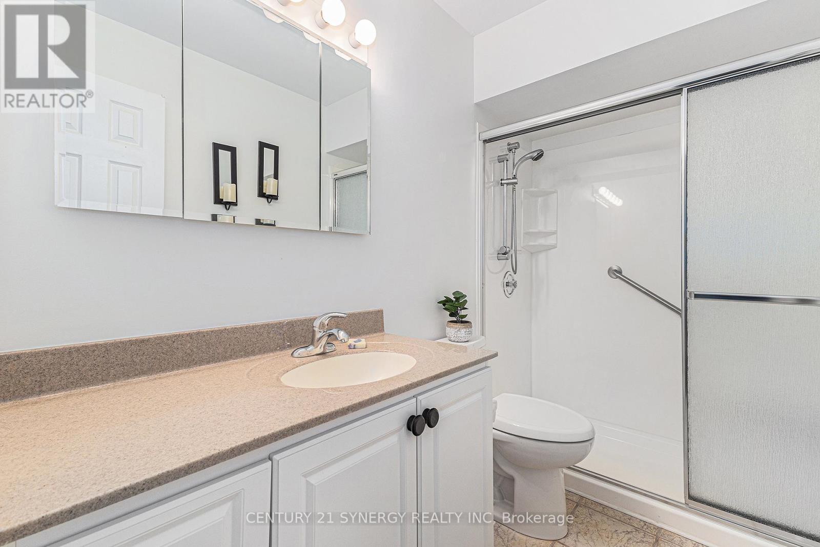 Photo 19 of 44 Innesbrook Court, Ottawa ON