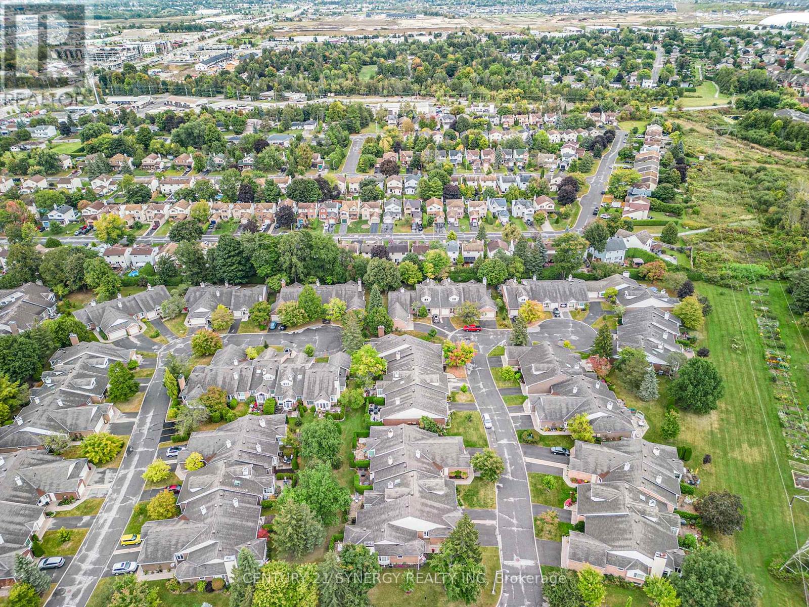 Photo 31 of 44 Innesbrook Court, Ottawa ON