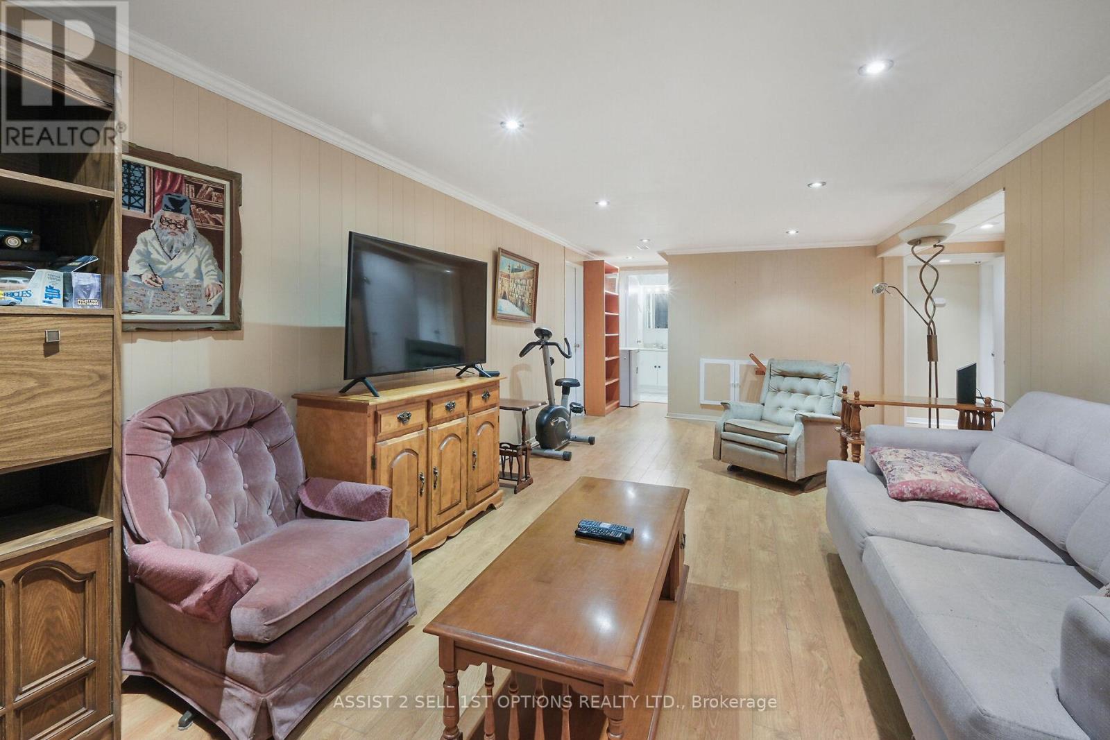 Photo 25 of 24 Barnes Crescent, Ottawa ON