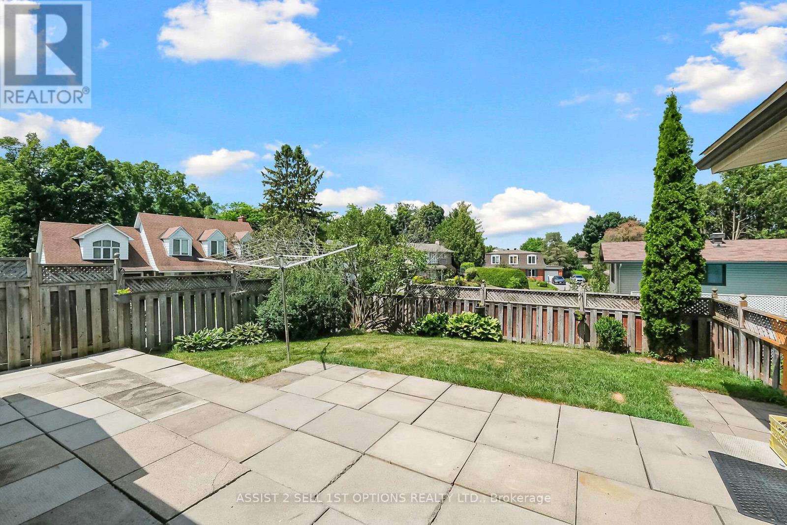 Photo 5 of 24 Barnes Crescent, Ottawa ON