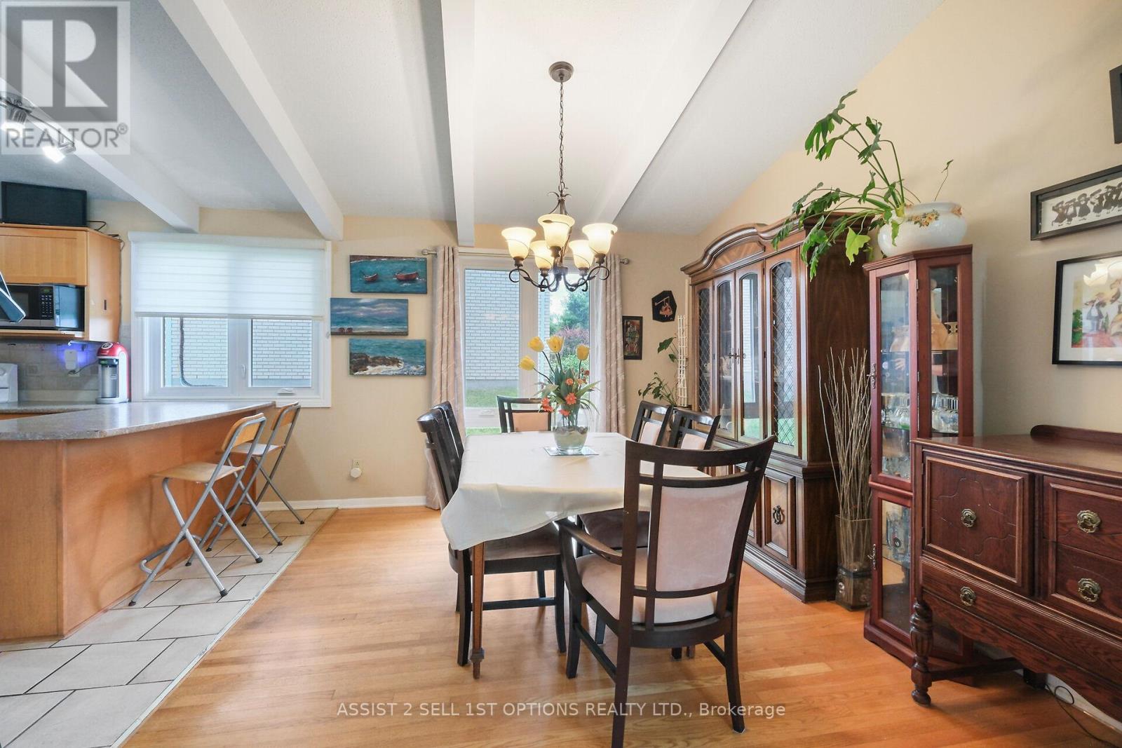 Photo 15 of 24 Barnes Crescent, Ottawa ON
