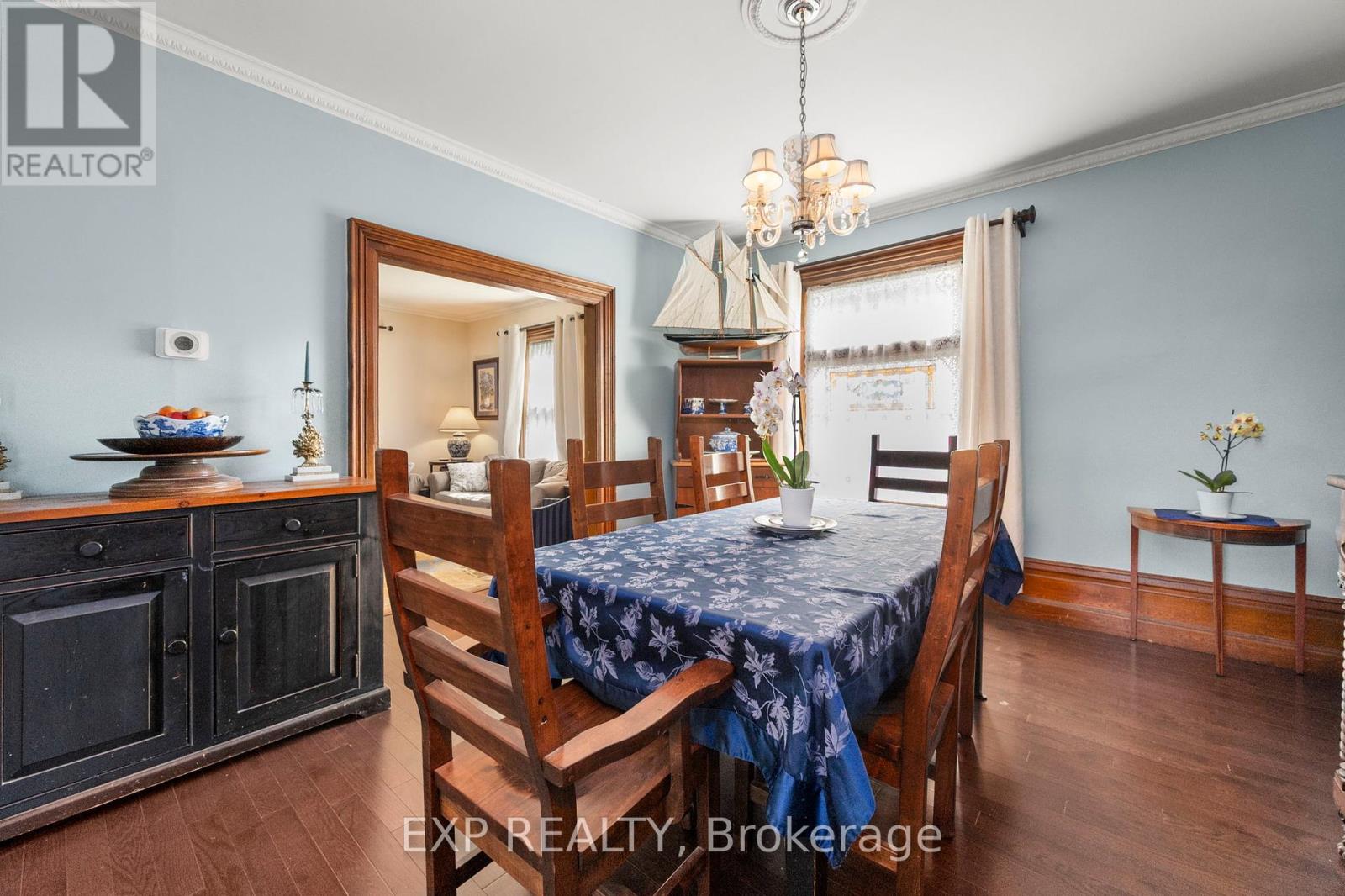 Photo 14 of 145 High Street, Georgina ON