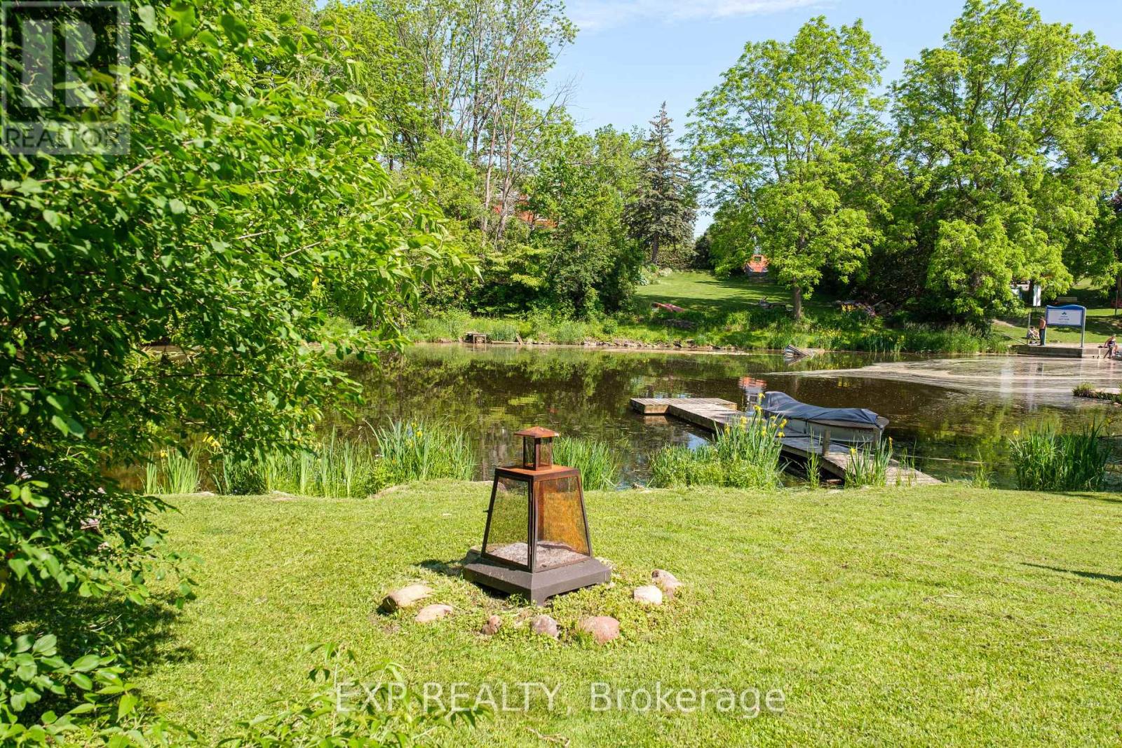 Photo 37 of 145 High Street, Georgina ON