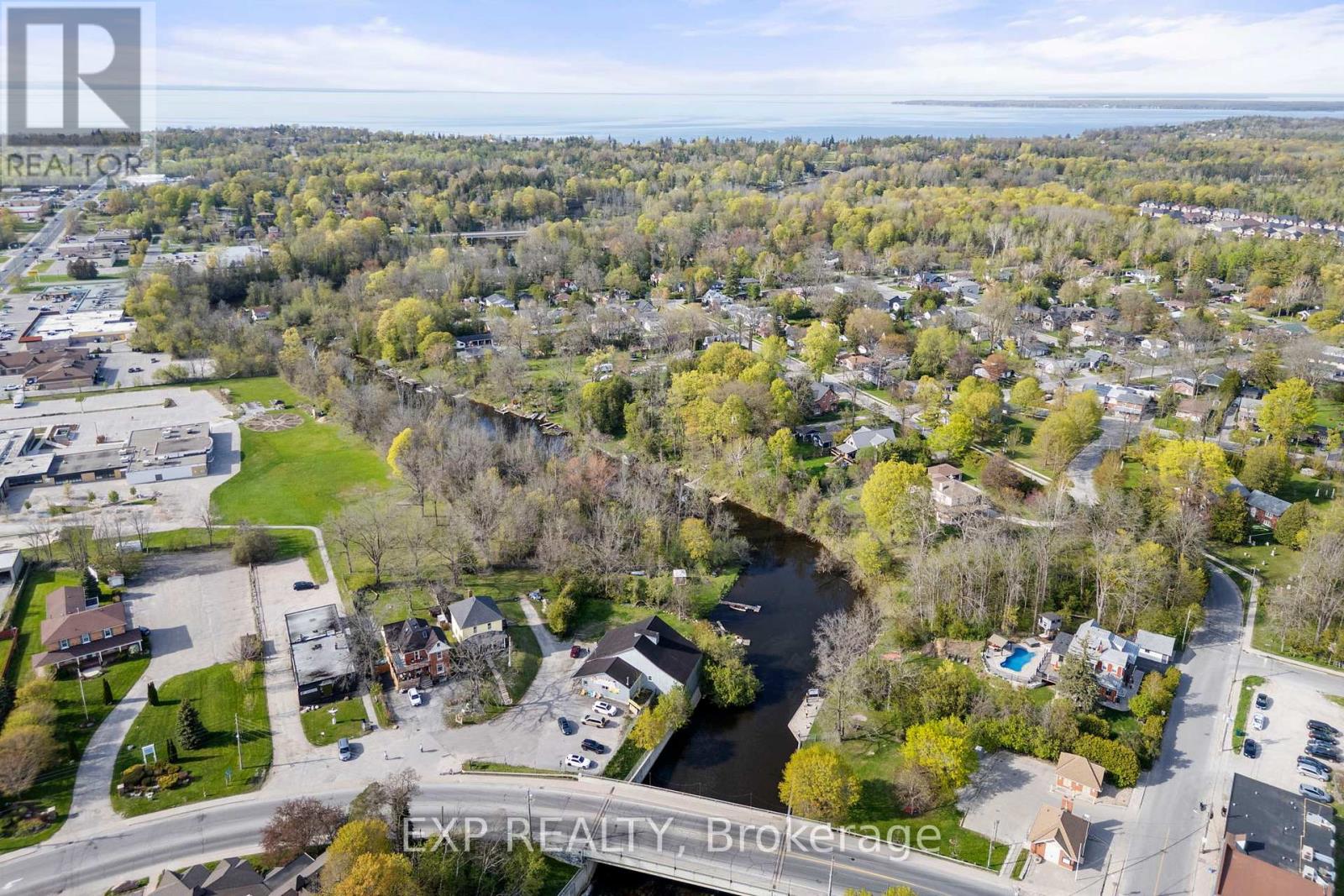 Photo 42 of 145 High Street, Georgina ON
