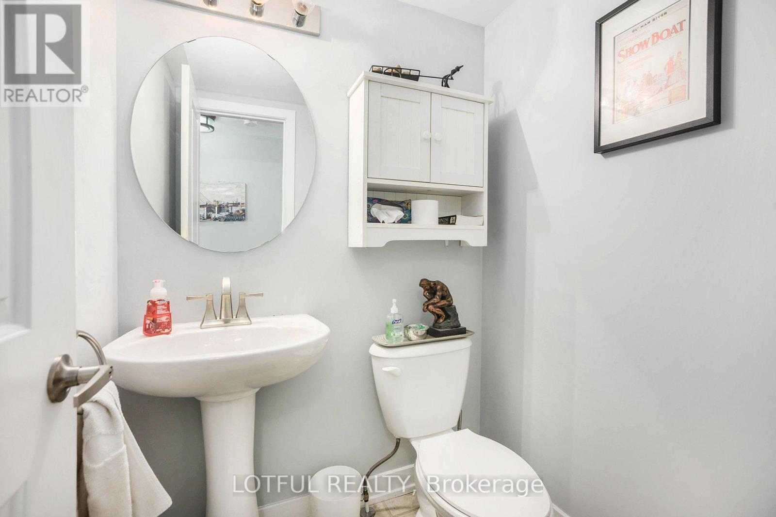 Photo 10 of A 2016 Dorima Street, Ottawa ON