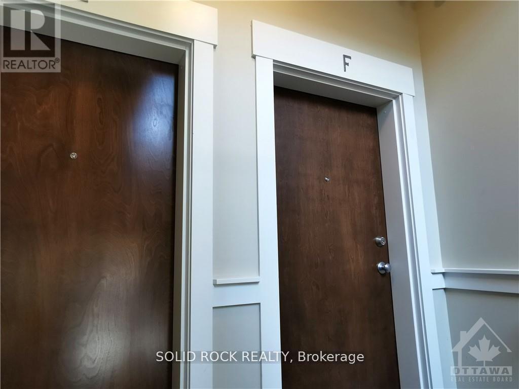 Unit door