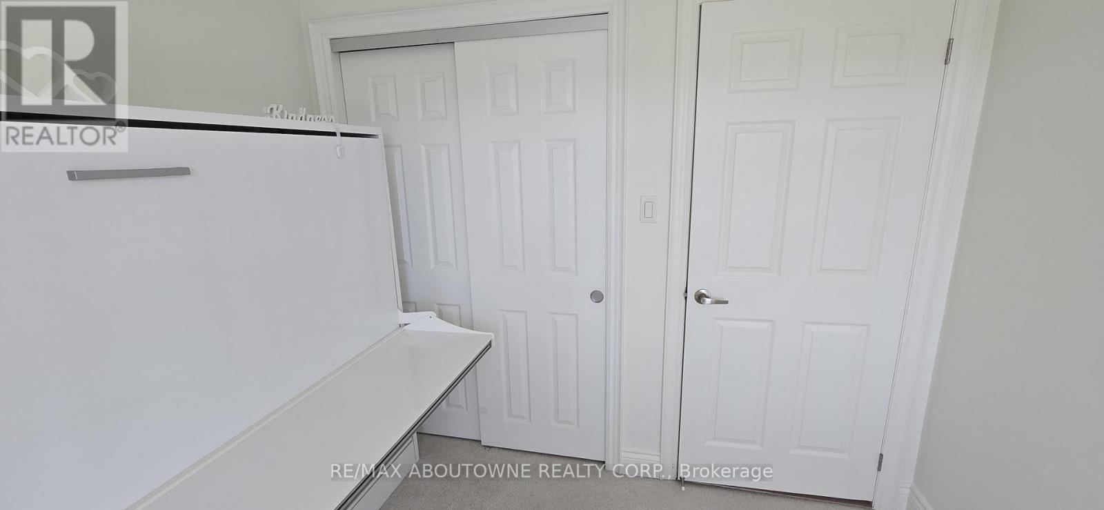 Photo 10 of 402 64 Frederick Drive, Guelph ON
