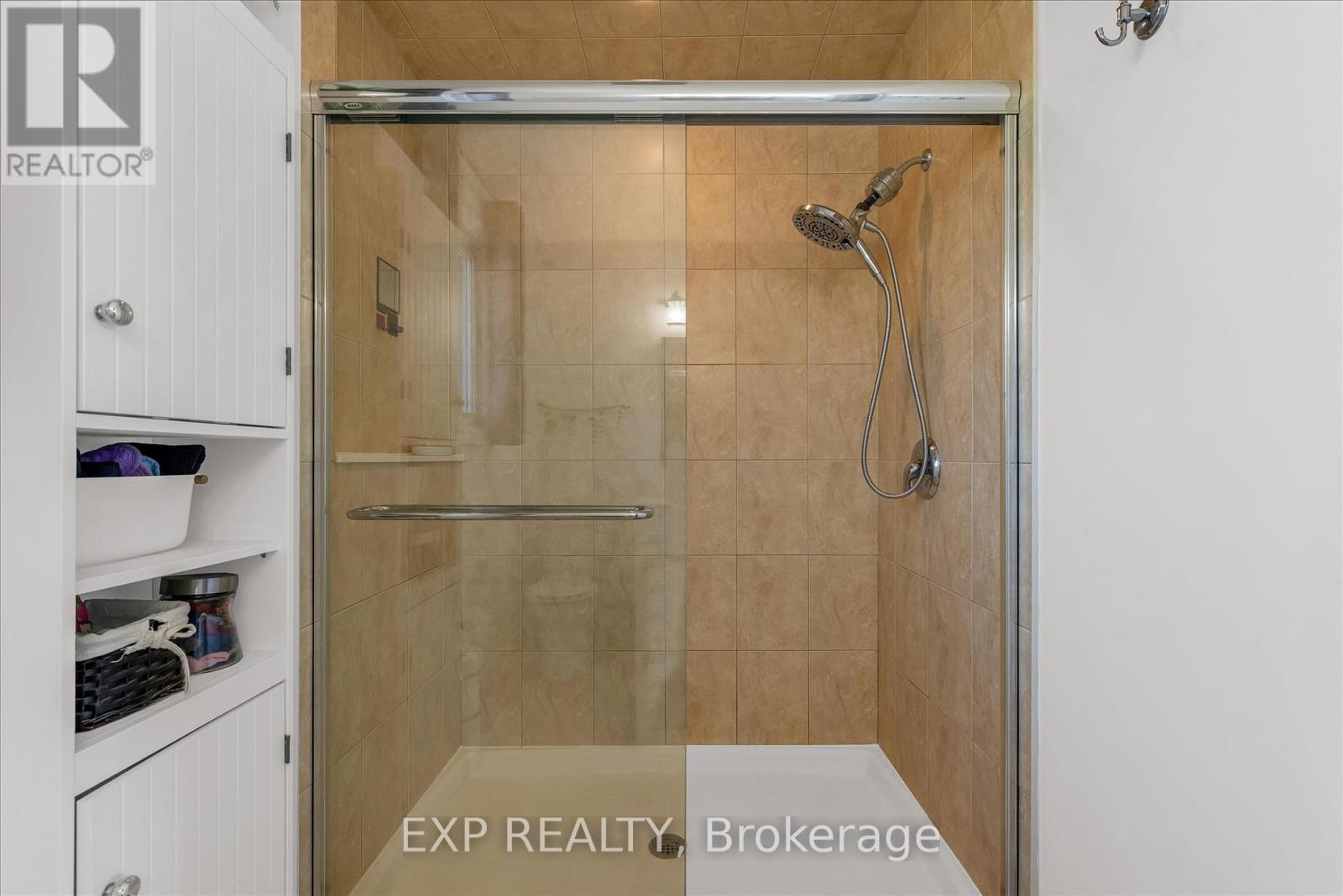 Photo 24 of 239 Fruitland Road, Hamilton ON