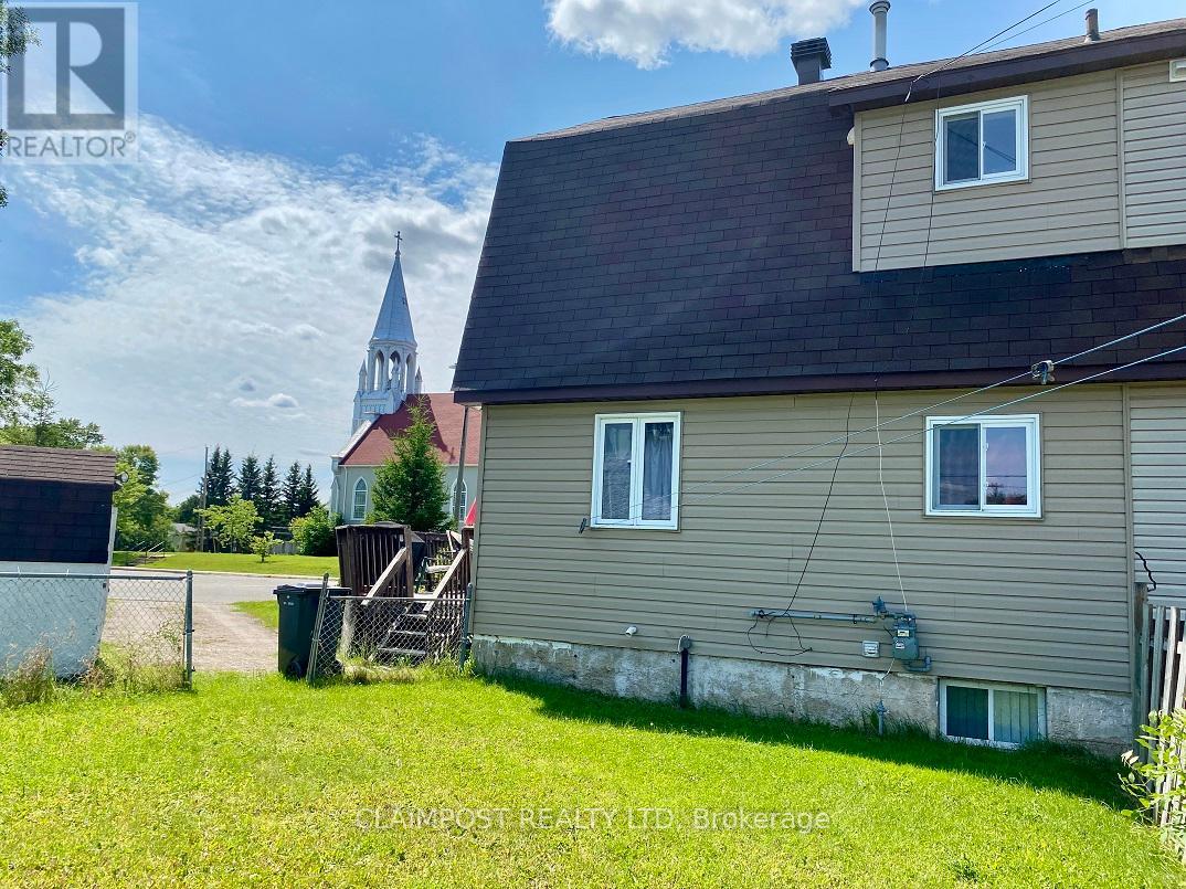 Photo 2 of 223 Fyfe Avenue, Iroquois Falls ON