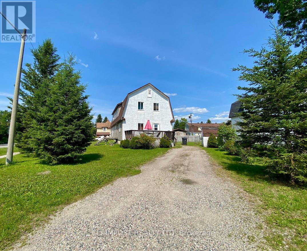 Photo 13 of 223 Fyfe Avenue, Iroquois Falls ON