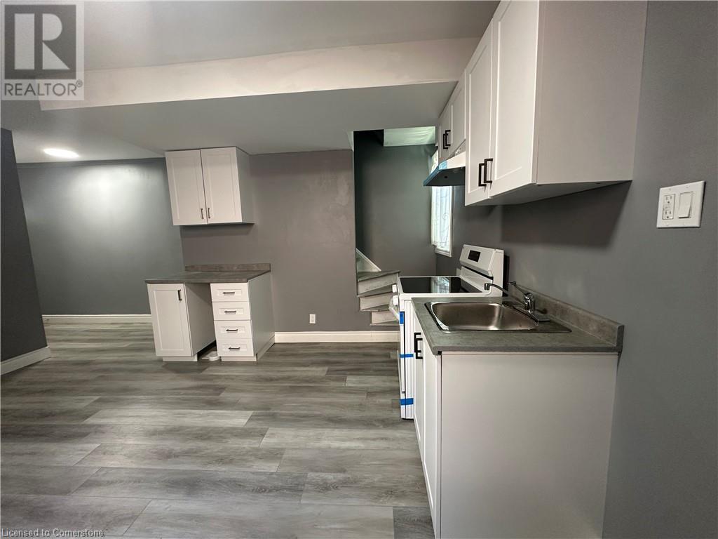 Photo 2 of 96 Holmes Avenue, Hamilton ON